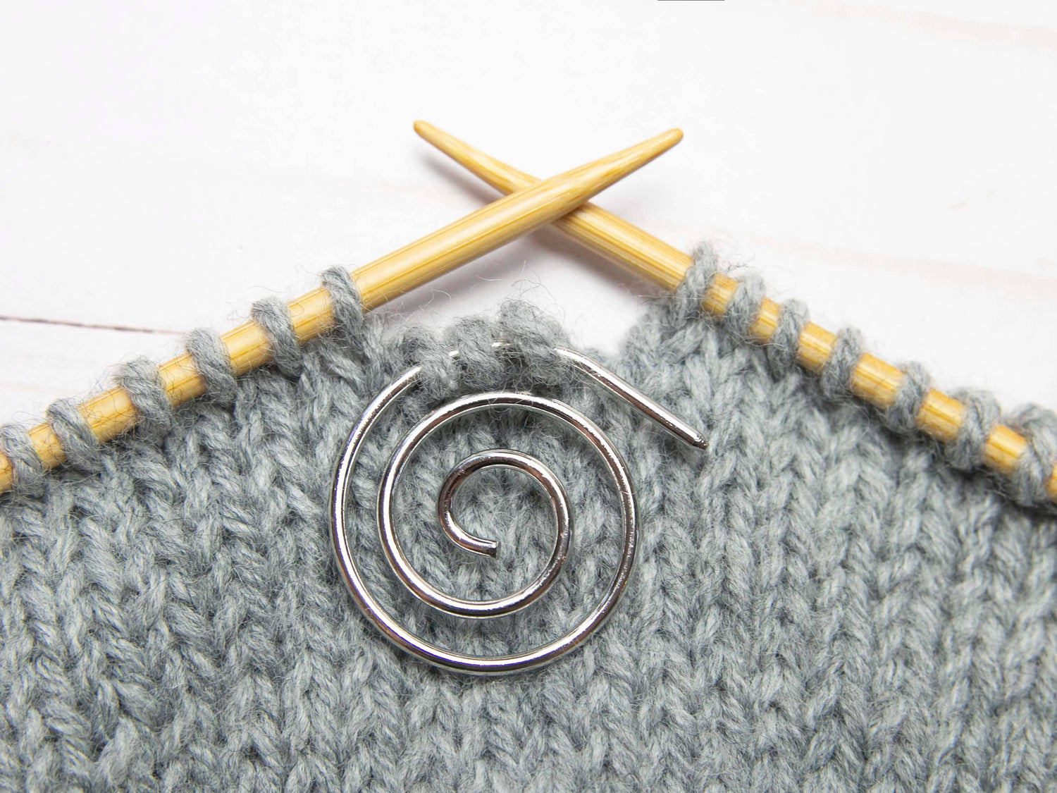 Fox & Pine Stitches Silver Spiral Cable Needle