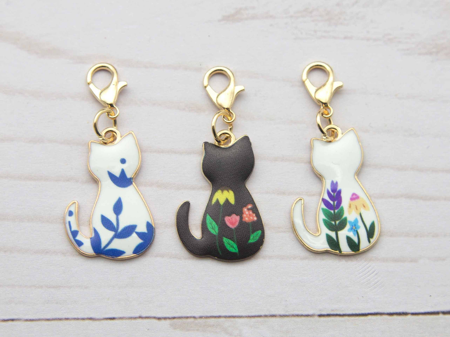 Fox & Pine Stitches - Floral Cat | Progress Keepers