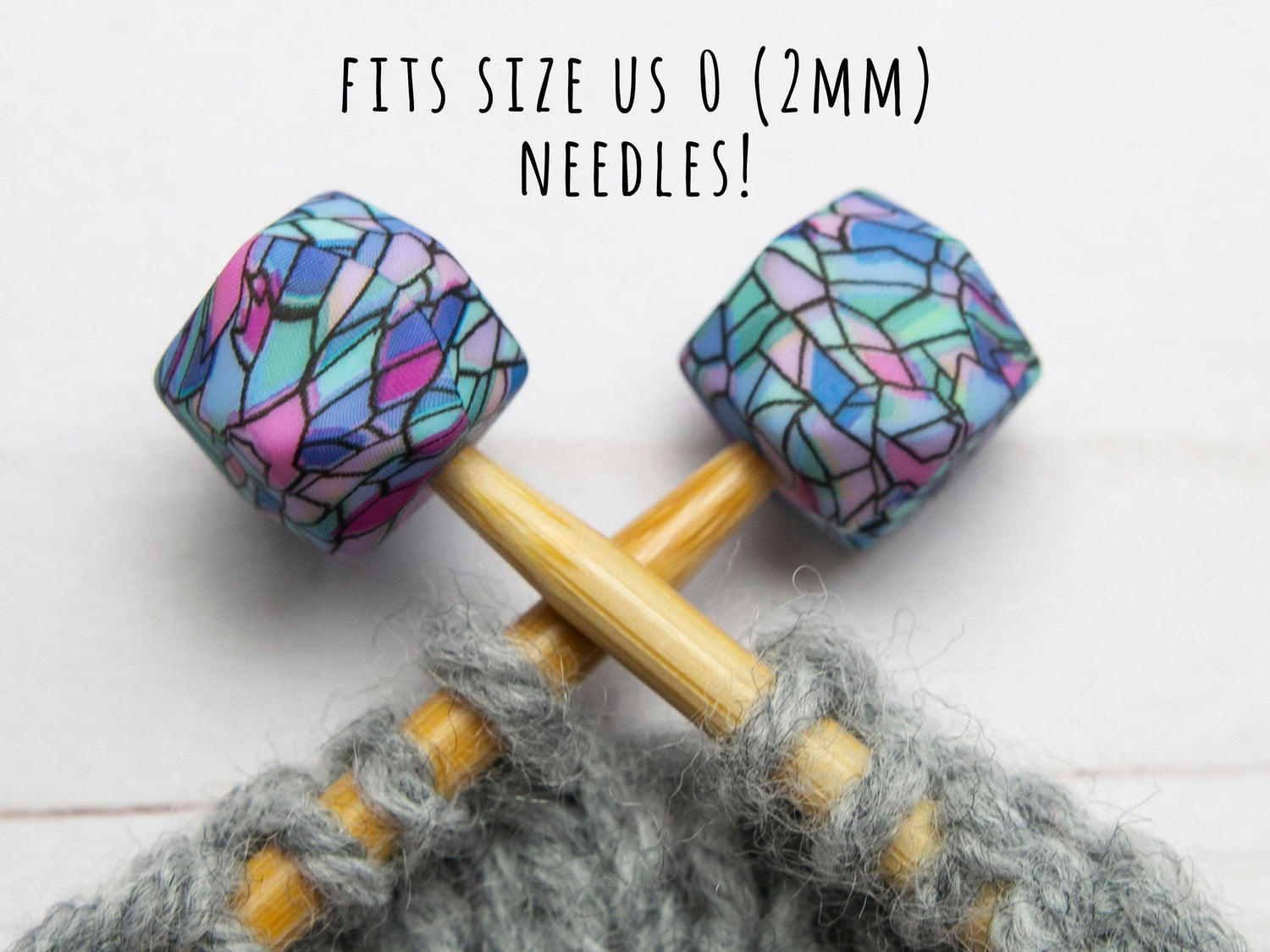Fox & Pine Stitches - Hexagone de vitrail *petit trou* | Bloque-mailles