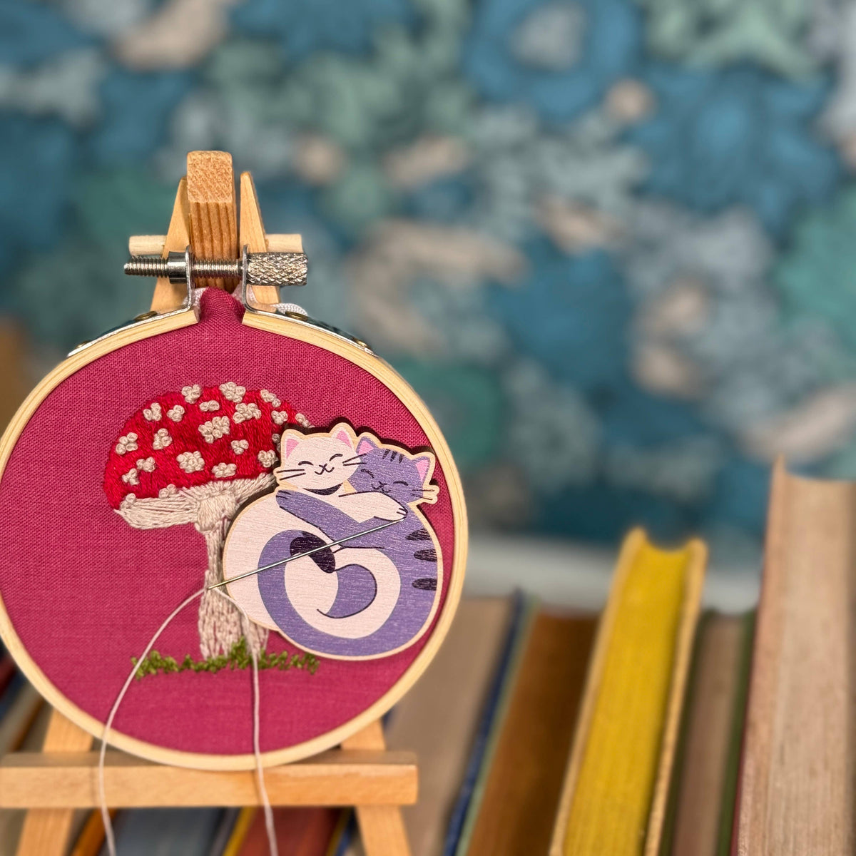 The Crafty Kit Company - Cat Needle Minder - Besties