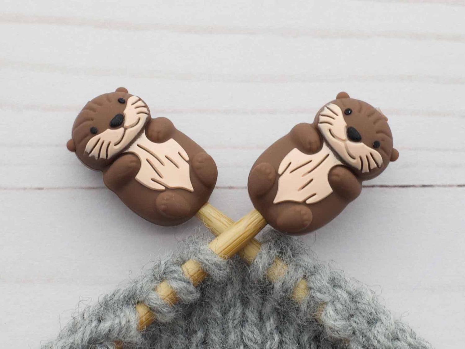 Fox & Pine Stitches - Otter | Stitch Stoppers