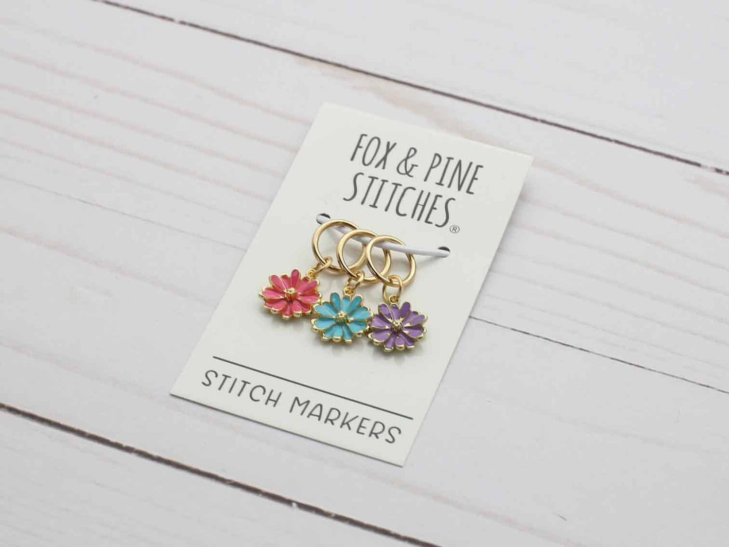 Fox & Pine Stitches - Daisy | Stitch Markers