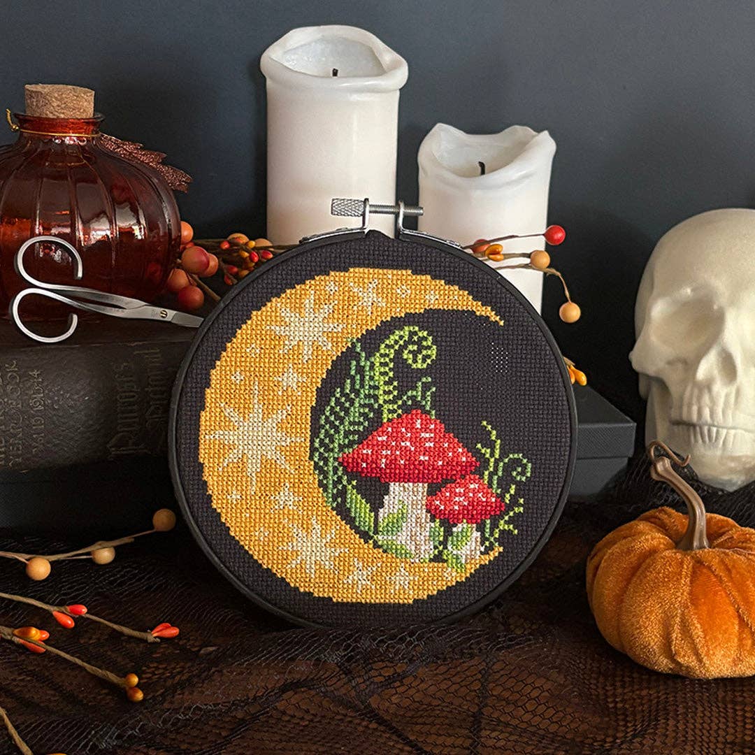 Love Poppet - Woodland Moon - Kit