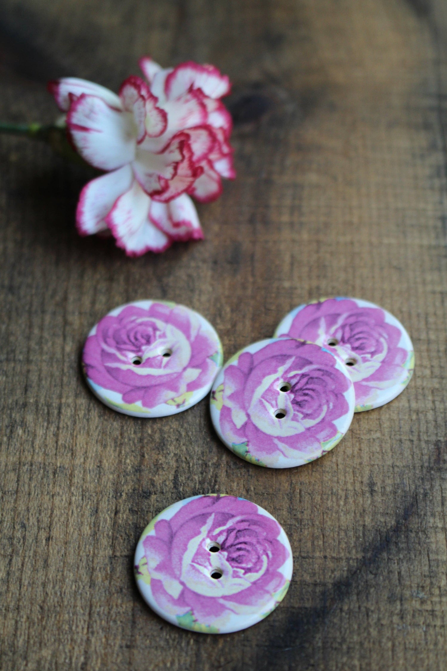 NNK Press - Vintage Florals Ceramic Buttons (Set of 2)