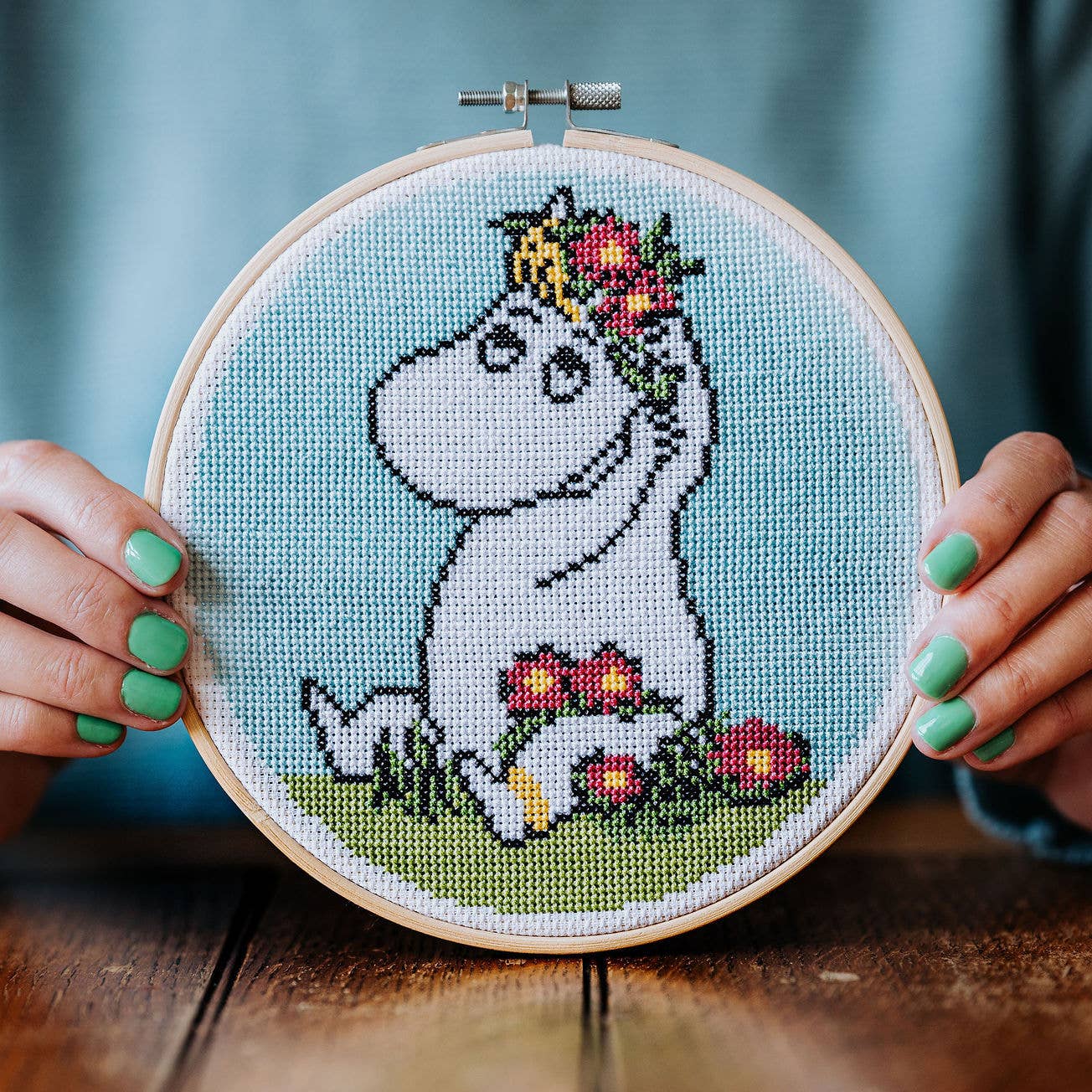 The Crafty Kit Company - Moomin Cross Stitch Kit - Snorkmaiden Flower Arranging